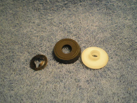 Pump Cup, Back up Plate, & Nut