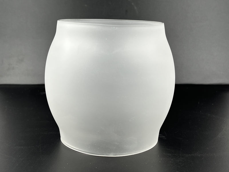 200A Globe Frosted - G143