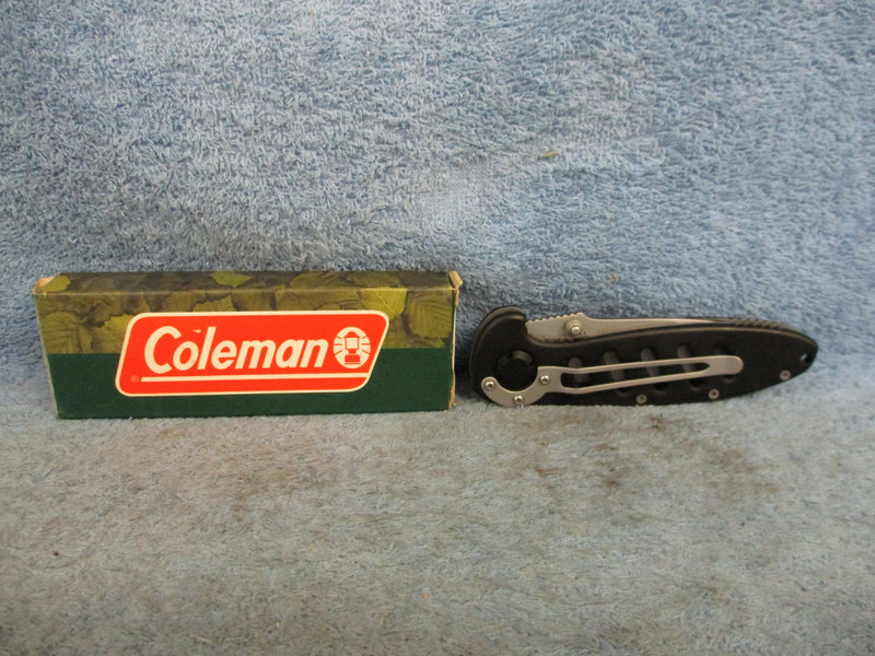 Knife Slotted Folder