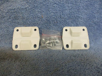 Hinge Set Almond