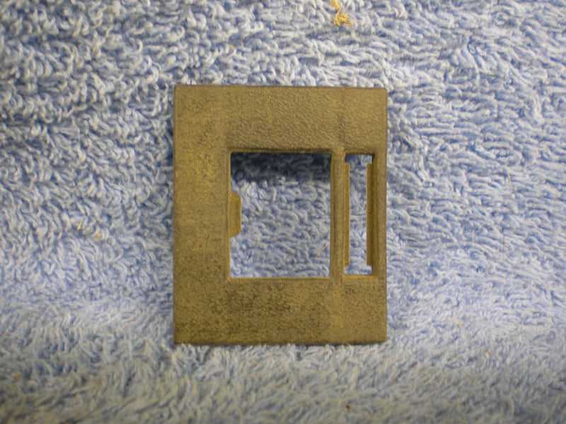 Clam Shell Case Latch