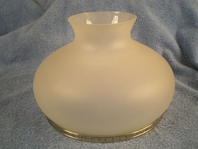 Shade 317B Frosted With Nickel Band