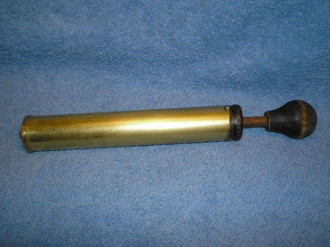 NOS Iron Pump Screw Style